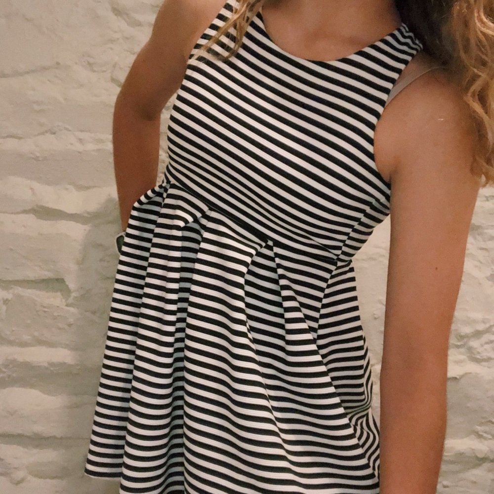 Soprano Black and White Striped Dress Size Youth L